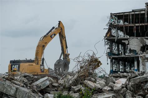 inner city contracting demolition company can bid on detroit work