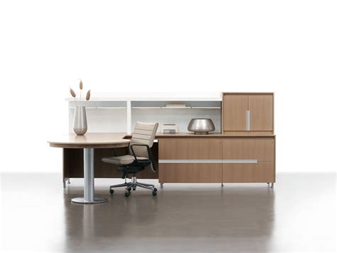 Whats Hot A Minimalist Office Design Modern Office Furniture