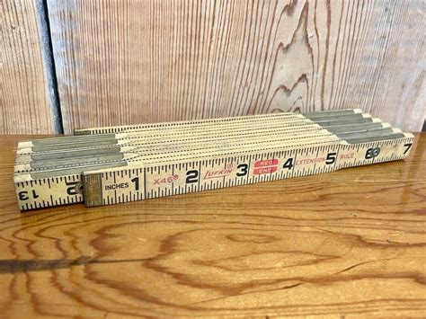 Vintage Lufkin No X46 72 Folding Carpenters Rule Red End Ruler