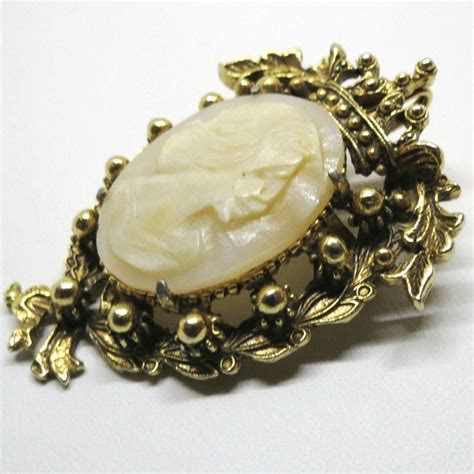 Victorian Cameo Brooch Vintage Camo Pin Florenza Signed Gold Etsy