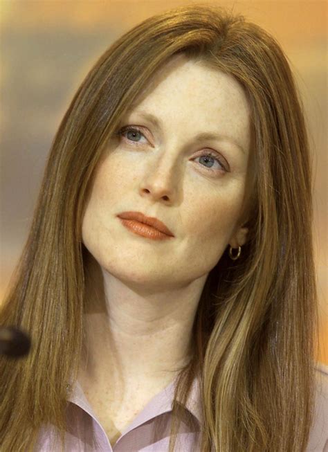 Julianne Moore Birthday 51 Never Looked So Good Photos