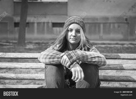 Homeless Girl Young Image And Photo Free Trial Bigstock