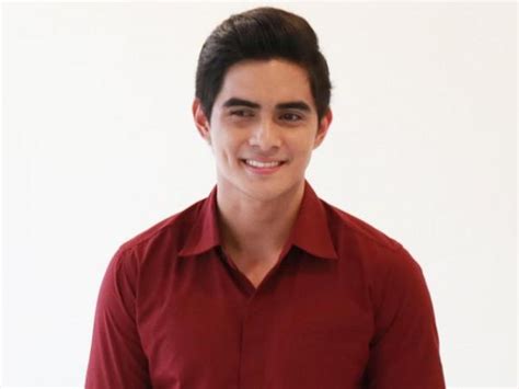 Watch juancho trivino talk about the issue involving him, maine mendoza and alden richards. Juancho Trivino reacts to seeing himself in a billboard | GMANetwork.com - Entertainment - Home ...