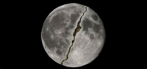 هل صحيح انشق القمر