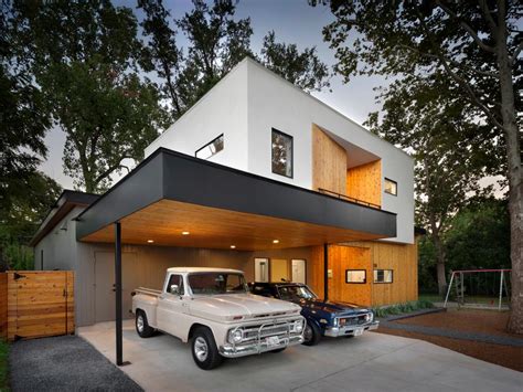 Modern Home With Carport Built Around Live Oak Tree Matt Fajkus