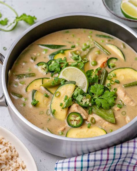 The Best Thai Green Chicken Curry Recipe Healthy Fitness Meals