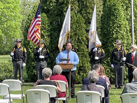 Annual Police Memorial Service Honors Those Who Lost Their Lives In