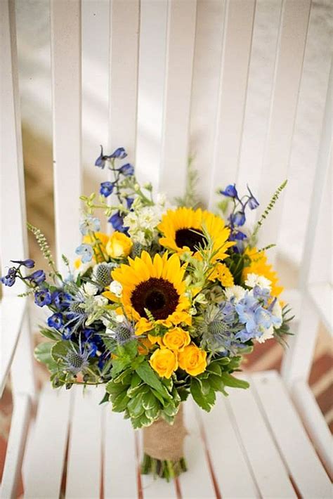 For this sunflower wedding bouquet, pair a single yellow flower with purple, pink and blue stems. 42 Brilliant Sunflower Wedding Bouquets For Happy Wedding ...