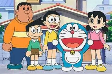 Doraemon adalah kucing robot biru yang berasal dari abad 22, yang beratnya 129,3 kg (285,05 lbs) dan ukurannya 129,3 cm (4 kaki 3 inchi). 5 Karakter Kucing paling Populer dalam Serial Kartun ...