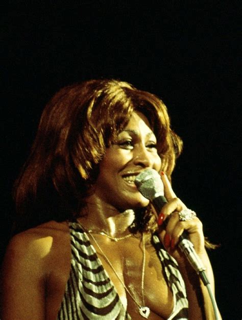 Tina Performing At Londons Hammersmith Odeon October 24 1975 Ike