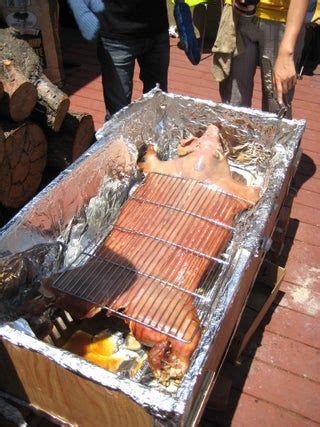 Maybe you would like to learn more about one of these? Build a Caja China ~ Roast a Pig in a Box en 2020 | Caja china, Cajas, Cocinas