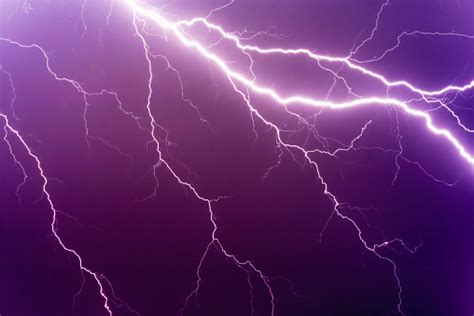 30000 Purple Lightning Pictures Download Free Images On Unsplash