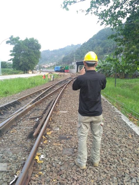 Ada banyak produk mesin pagar otomatis dipasaran, hanya saja yang saya pergunakan adalah mesin pagar otomatis merk atla. Cara Menghitung Biaya Borongan Pasang Pagar Panel Beton ...