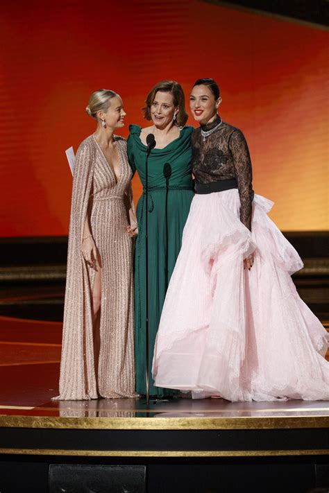Brie Larson Sigourney Weaver And Gal Gadot Speak Onstage At Academy Awards 02092020