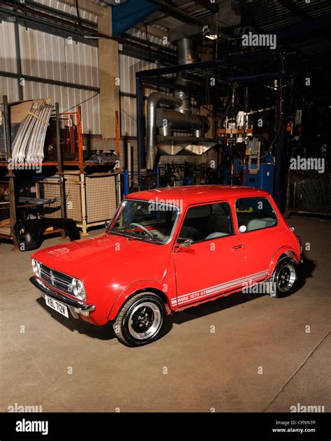 Classic Minis Stock Photos And Classic Minis Stock Images Alamy Ebe