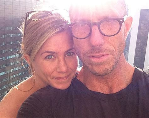 Natural Beauty Jennifer Aniston Without Makeup News 4y