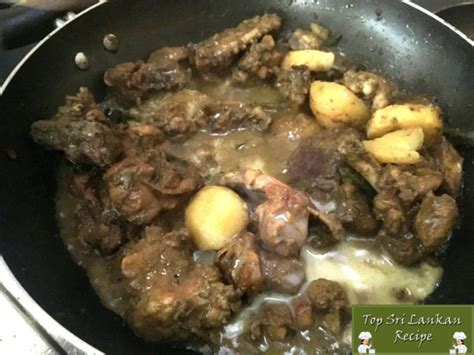 Add potatoes and cook until potatoes are tender about 20 minutes. Easy Chicken Stew With Potatoes | Sri Lankan Homemade ...