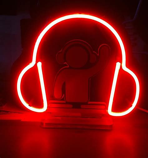 Neon aesthetic aesthetic photo red aesthetic grunge art rouge poses for men character inspiration portrait photography photography tips silhouette. Pin on BOSE
