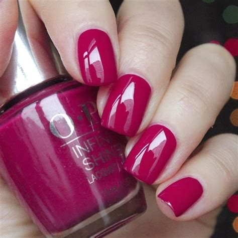 Discover The 10 Most Popular Nail Polish Colors Of All Time Nail Polish Berry Nails