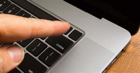 How To Erase Your Macbook And Restore Factory Settings Before Selling