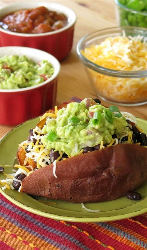 Crock Pot Baked Potatoes And 20 Topping Ideas The