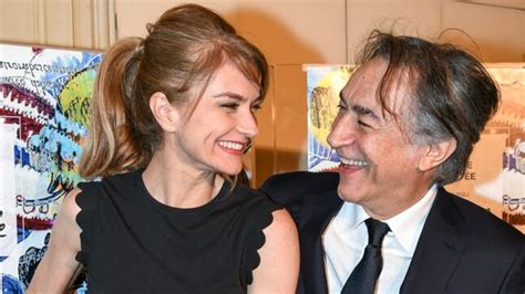 Coline berry, la fille de richard berry. PHOTOS - Alexan­dra de Hanovre, la fille de Caro­line de ...