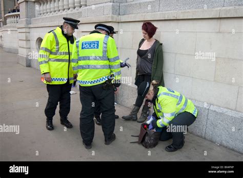 Police Stop And Search Hi Res Stock Photography And Images Alamy