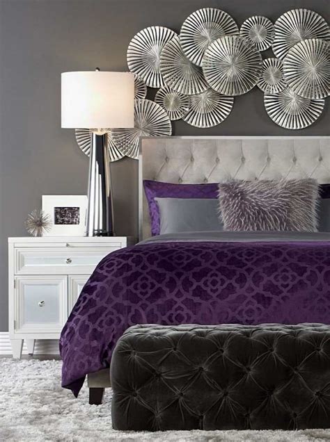 En les associant au dor. 25 idées de décoration chambre violet élégante à découvrir