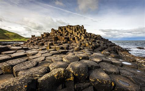 Rock Formation Near Sea At Daytime Landscape Ireland Giants