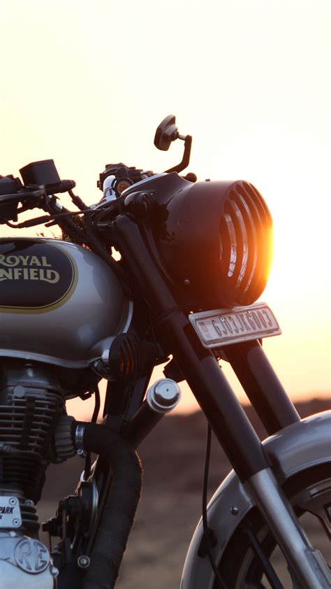 Download 720x1280 Wallpaper Royal Enfield Motorcycle