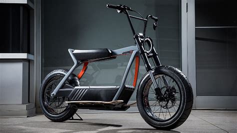 Harley Davidson Stellt Elektro Roller Für Die Stadt Vor Männersache