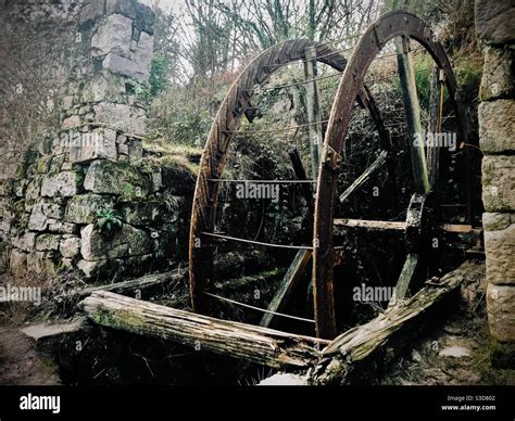 Water Wheel History Hydropower Hi Res Stock Photography And Images Alamy