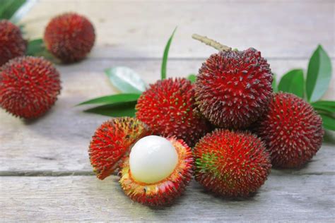 25 Exotic Asian Fruits To Try On Your Next Trip To The Region Or Grocer