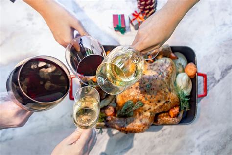 Elevate your experience to indulge in the many le méridien. Christmas Parties @ Le Meridien - Saigoneer