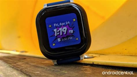 Priced $150 at verizon, the care smart watch comes with it own phone number and a companion app.it stores up to 10 contacts with one of them being designated as a primary emergency contact. GizmoWatch 2 review: A near perfect kids smartwatch - AIVAnet