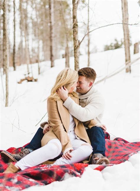 Snow Covered Cabin Engagement Inspired By This Engagement Shots Engagement Photo Outfits