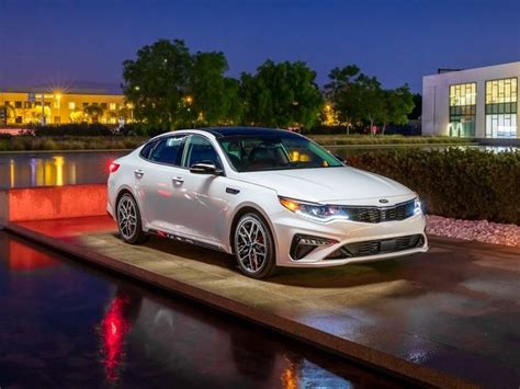 2020 Kia Optima Review Pricing And Specs