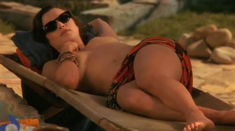 Liv Tyler Nude Rachel Weisz Nude Stealing Beauty 1996 Video 1