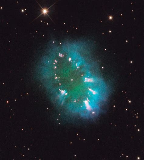 Hubble Telescope Captures Necklace Nebula IBTimes