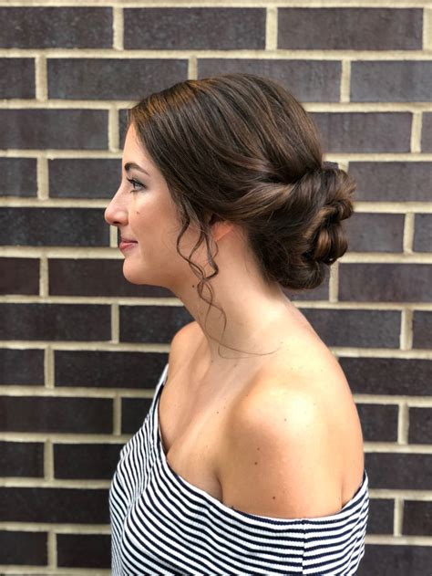 Sweet Sideswept Updo Makeup Updo Hairstyle By Goldplaited