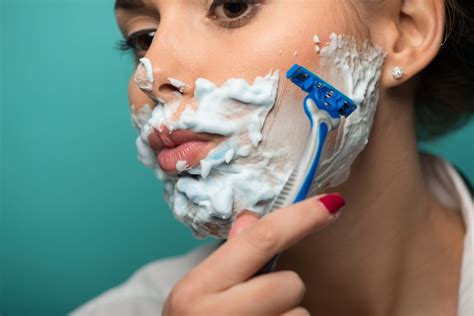 Should Women Shave Their Face Popsugar Beauty Uk