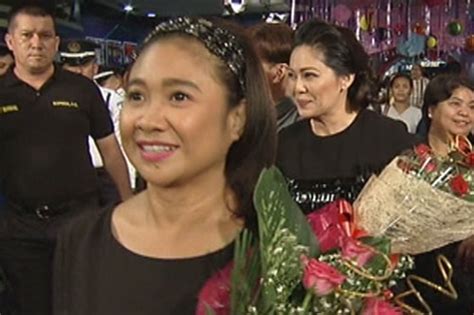 Uge Momzillas Stars Grace Red Carpet Premiere Abs Cbn News