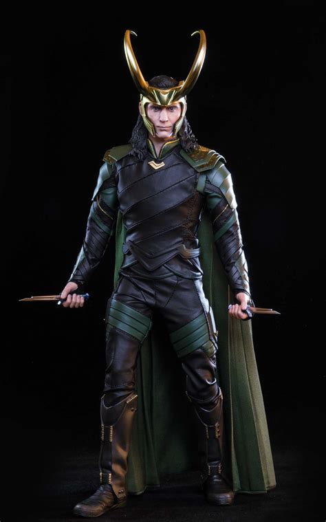 Hot Toys Loki Marvel 16 Scale Action Figure Figround