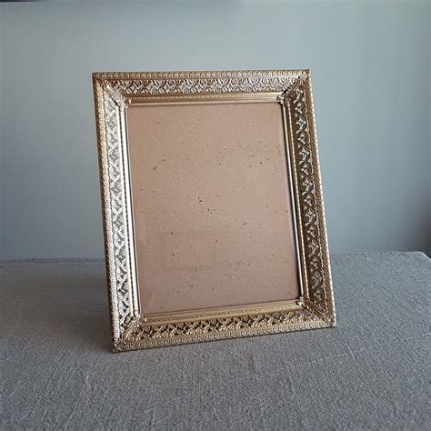 8 X 10 Gold Tone Metal Picture Frame Filigree W Etsy Canada Metal