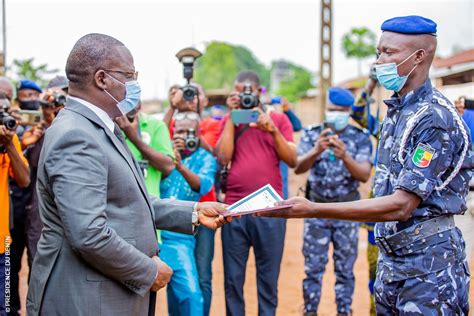 Renforcement Des Effectifs Des Forces De Sécurité Au Bénin La Police