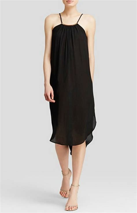 I saw one gentleman wearing a sport jacket and slacks, but i would not advise that. Can You Wear Black to a Wedding, Wedding Guests Wearing ...