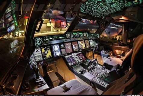 Check spelling or type a new query. Inside view of the Airbus A400M cockpit. [1.280x865 ...