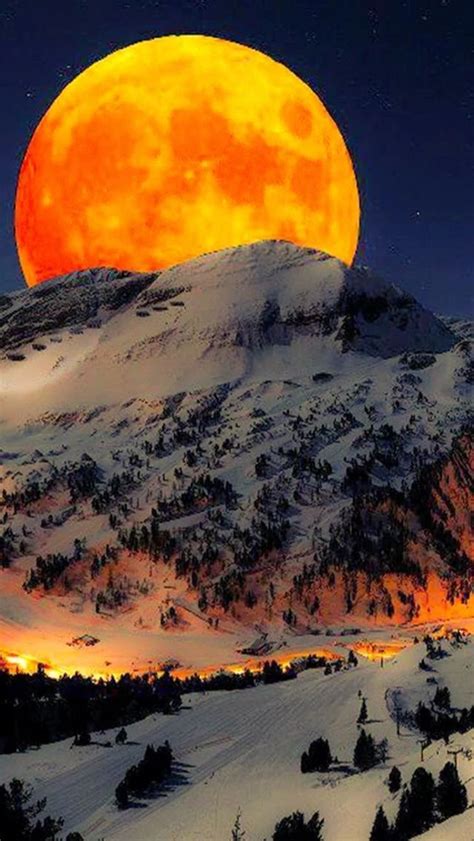 This Is An Awesome Shot Of The Moon Nature Photography Beautiful
