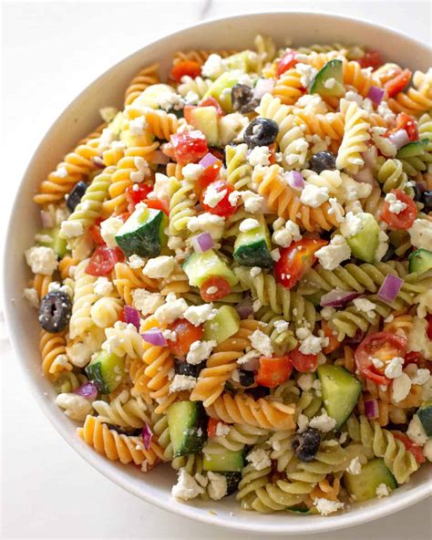 Feta And Vegetable Rotini Salad The Girl Who Ate Everything