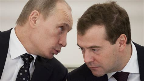 Russian Government Resigns Prime Minister Dmitry Medvedev Says Putin Will Pick New Group The
